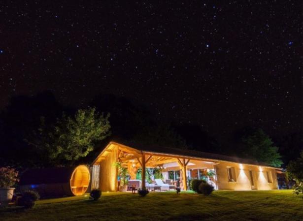 Le Refuge Des Epicuriens Vila Eymet Exterior foto